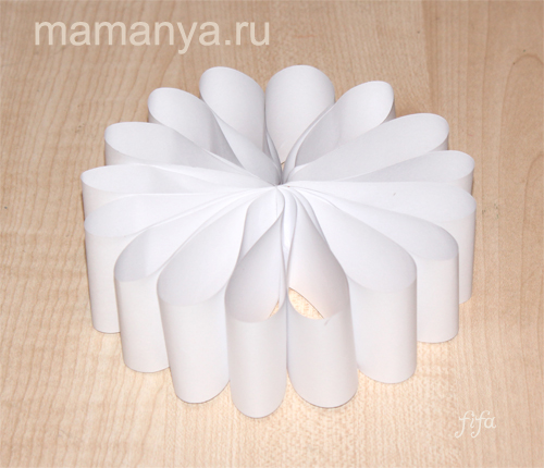 Новогодние поделки. Снежинка из бумаги